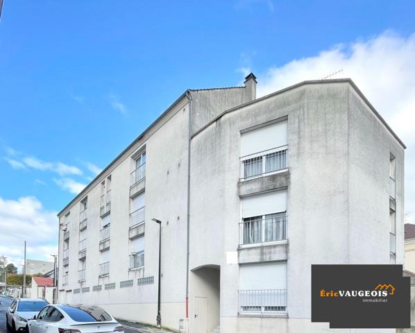 Coulommiers (77120) Appart 28 m² Coulommiers centre - Parking