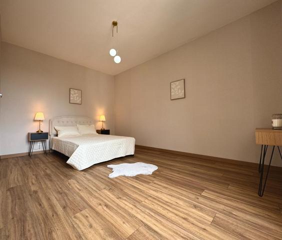 GRAND T2 - REFECTION TOTALE - TRAVERSANT