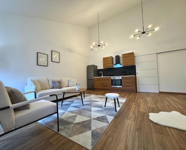 GRAND T2 - REFECTION TOTALE - TRAVERSANT