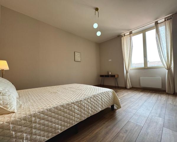 GRAND T2 - REFECTION TOTALE - TRAVERSANT