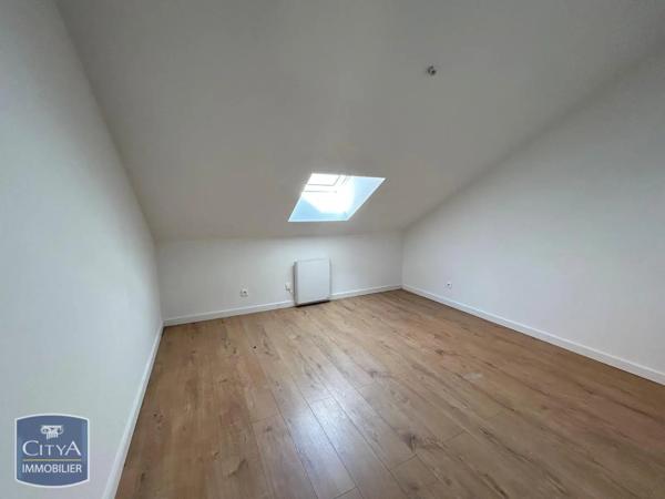 Appartement à louer 3 pièces 77.06m² Vichy (03200)