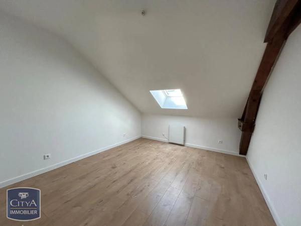 Appartement à louer 3 pièces 77.06m² Vichy (03200)