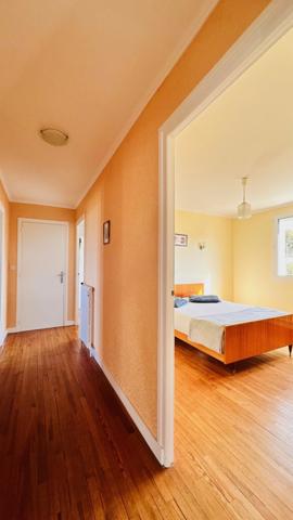 LANVEOC – Magnifique maison traditionnelle avec vue panoramique sur la rade de Brest, à proximité du port