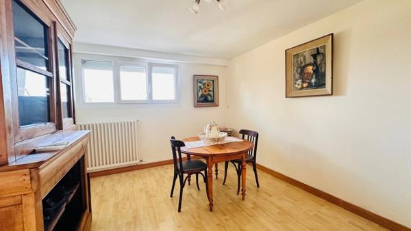 LANVEOC – Magnifique maison traditionnelle avec vue panoramique sur la rade de Brest, à proximité du port