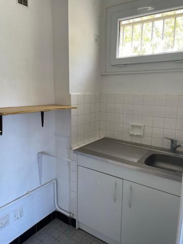 Appartement · Location Lyon (69008) 1 pièce · 28m²