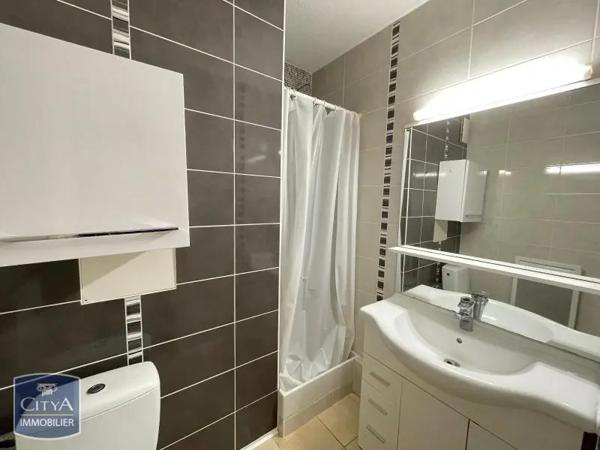 Appartement à louer 1 pièce 32.17m²