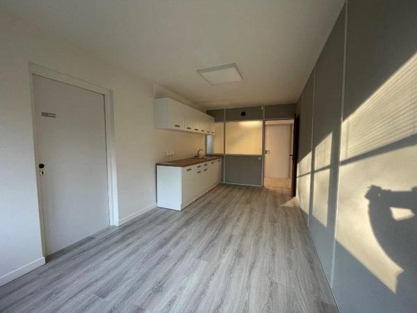 Location Bureau 41 77420 Champs Sur Marne 832302
