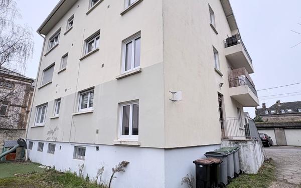 Immeuble à vendre    12 pièces •  Yutz