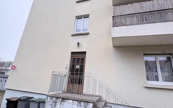 Immeuble à vendre    12 pièces •  Yutz