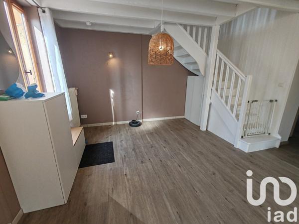 Maison 4 pièces de 110 m² à Yzeure (03400)