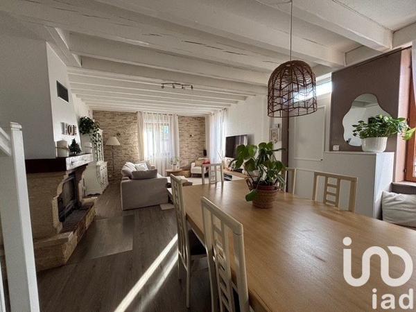 Maison 4 pièces de 110 m² à Yzeure (03400)