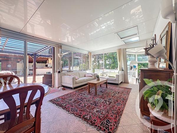 Maison à vendre  8 pièces - 192 m2 ANTIBES - 06