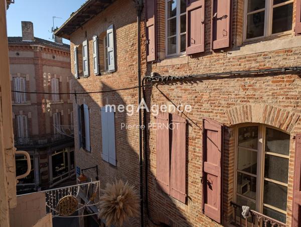 Appartement à ALBI, 81000 - 2 pièces 53m²