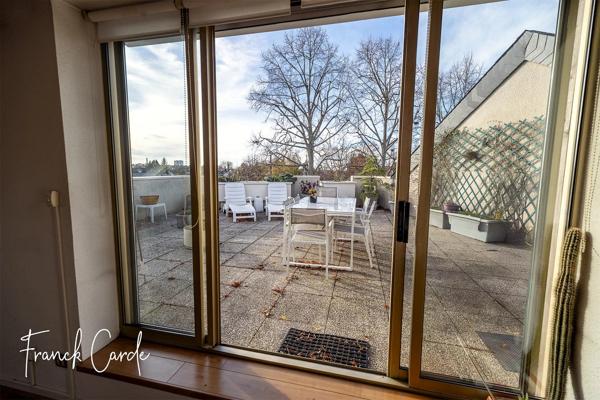 Mont-Saint-Aignan village – Duplex de standing avec grande terrasse sans vis-à-vis
