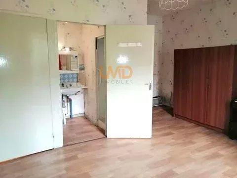 Maison en pierre authentique à Aubin