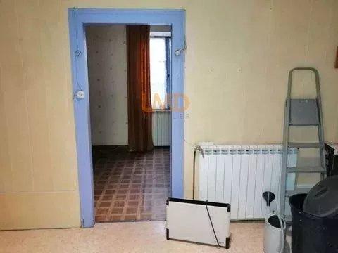 Maison en pierre authentique à Aubin