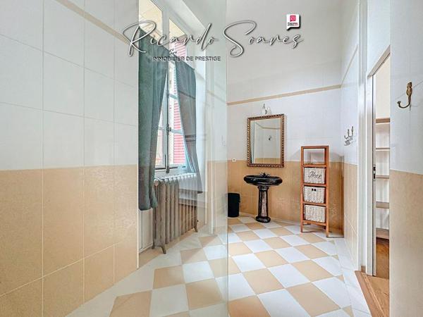 60700 PONT-SAINTE-MAXENCE / CHATEAU DE VILLETTE / APPT 77m2 / 1 CHAMBRE / PARKING Ricardo