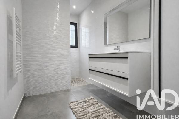 Maison à vendre 5 pièces 122 m² Pollestres