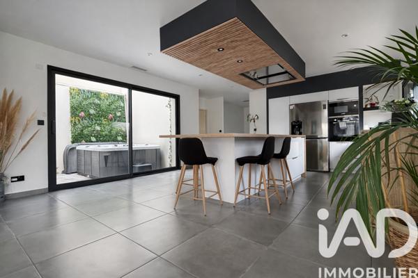 Maison à vendre 5 pièces 122 m² Pollestres