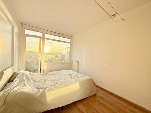 Appartement 2 piéces 1 chambre. 199 000 € - Référence  100