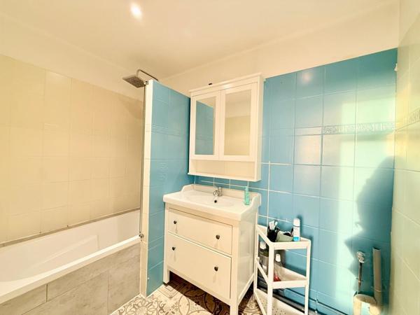 Appartement 2 piéces 1 chambre. 199 000 € - Référence  100