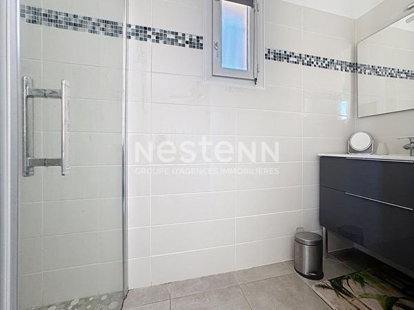 Maison Canet 4 pièce(s) 101 m2 de plain-pied 4 faces avec piscine et pool house