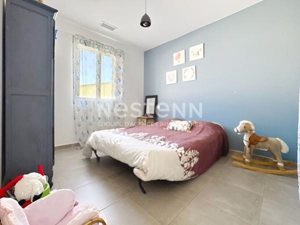 Maison Canet 4 pièce(s) 101 m2 de plain-pied 4 faces avec piscine et pool house