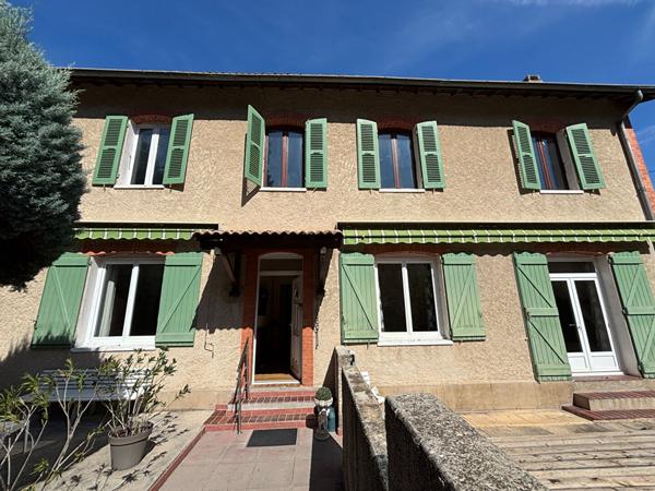 Exclusivité - Maison Sisteron Centre-ville 8 pièce(s) 227 m2