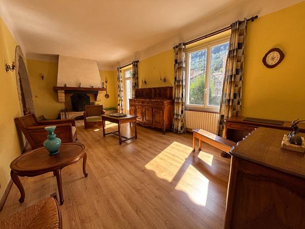 Exclusivité - Maison Sisteron Centre-ville 8 pièce(s) 227 m2