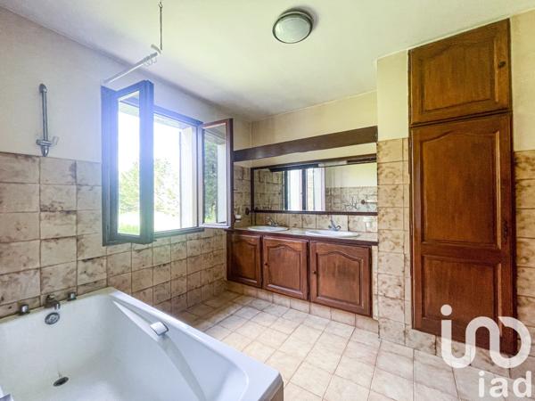 Maison à vendre 6 pièces 151 m² Cressensac-Sarrazac