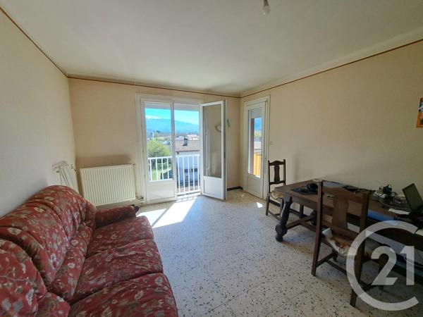 Appartement F3 à vendre  3 pièces - 74,19 m 2   FOIX  - 09