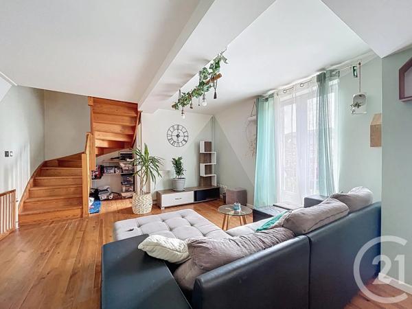 Appartement F3 à vendre  3 pièces - 74,19 m 2   FOIX  - 09