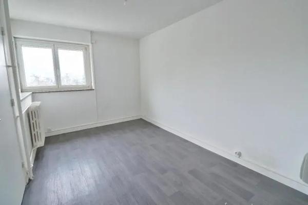 Appartement à louer 4 pièces 69.53m² Saint-Étienne (42000)