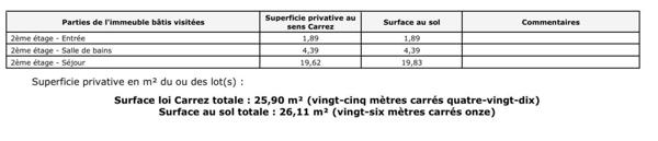 PLACE DU MARCHE STUDIO DE 26 M2 SUR COUR