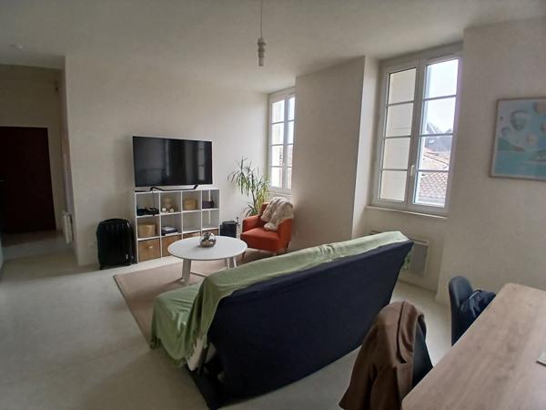 Location appartement Rochefort : 600 € - AJP Immobilier Rochefort