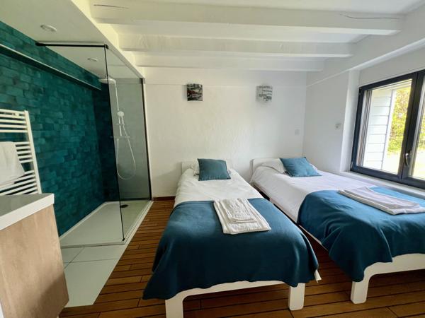 MAISON 5 chambres vue mer à Moustérian – SENE
