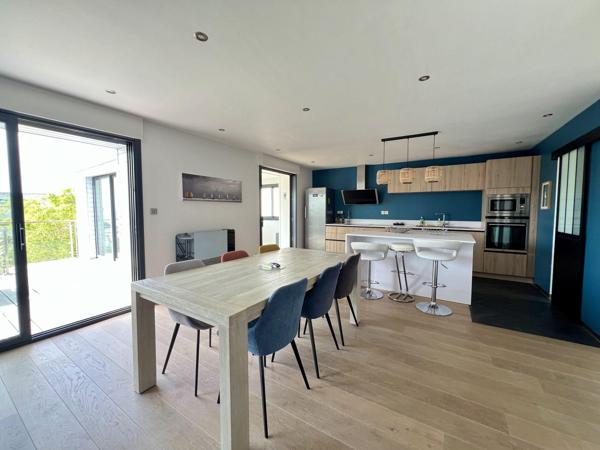 MAISON 5 chambres vue mer à Moustérian – SENE