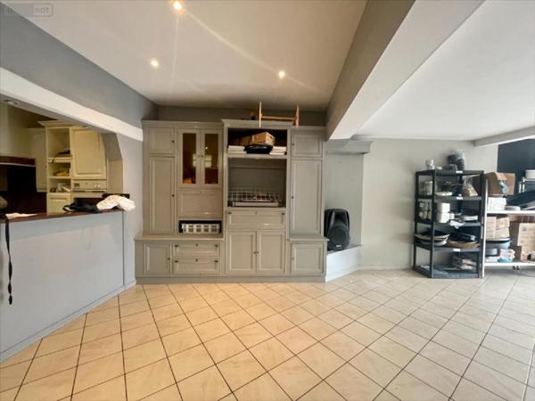 Immeuble de rapport à vendre à Steenvoorde dans le Nord (59114), ref : H124012