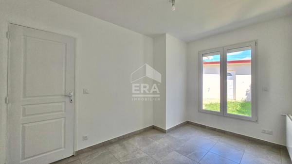 MAISON 4 PIÈCES DE 81,5 M² À MORANGIS, JARDIN ET STATIONNEMENT PRIVATIF