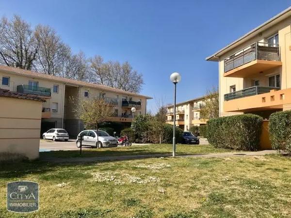 Appartement à louer 3 pièces 53.94m² Sorgues (84700)
