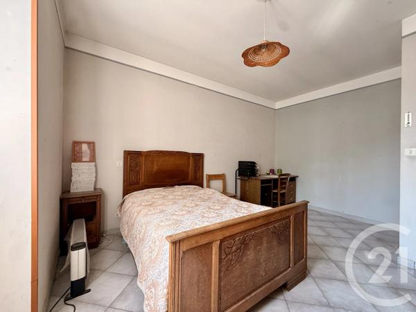 Maison à vendre  7 pièces - 158 m 2   FLAVIAC  - 07