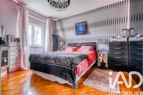 Maison à vendre 8 pièces 268 m² Livry-Gargan