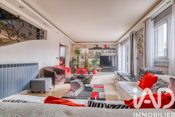 Maison à vendre 8 pièces 268 m² Livry-Gargan