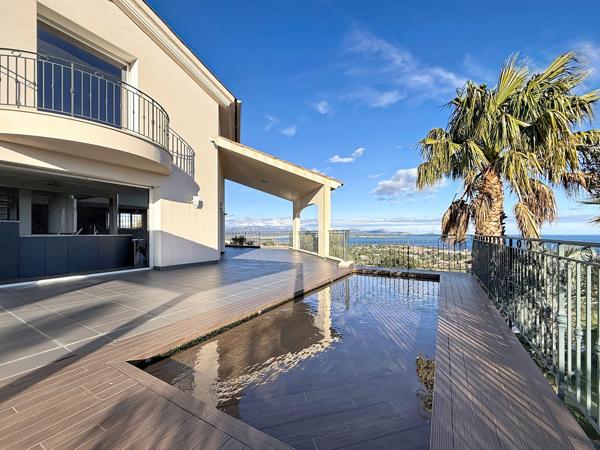 Magnifique villa contemporaine vue panoramique