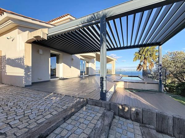 Magnifique villa contemporaine vue panoramique