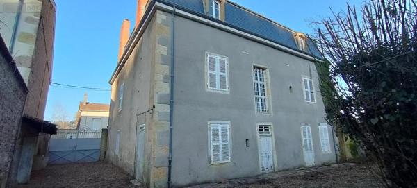Maison à vendre à La Clayette en Saône-et-Loire (71800), ref : centre ville