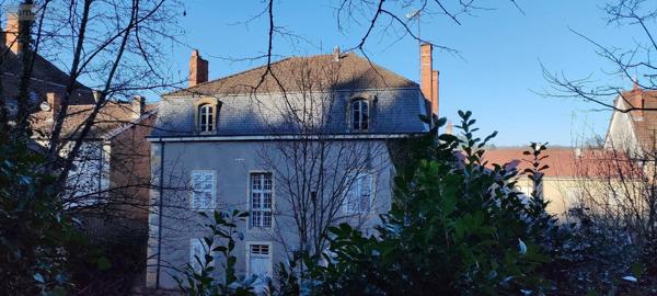 Maison à vendre à La Clayette en Saône-et-Loire (71800), ref : centre ville