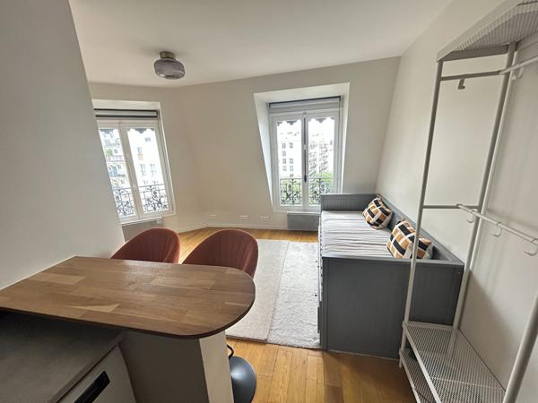 LOCATION - Appartement Studio meublé 19m² - PARIS 12