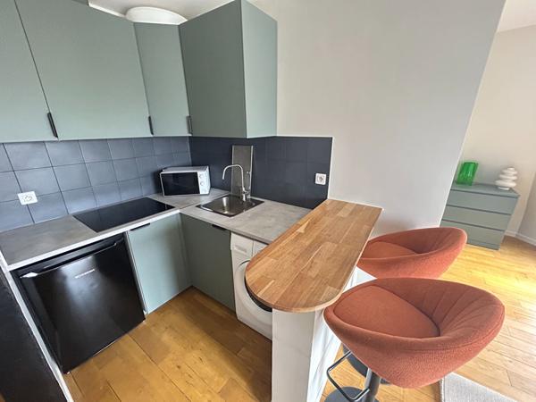 LOCATION - Appartement Studio meublé 19m² - PARIS 12
