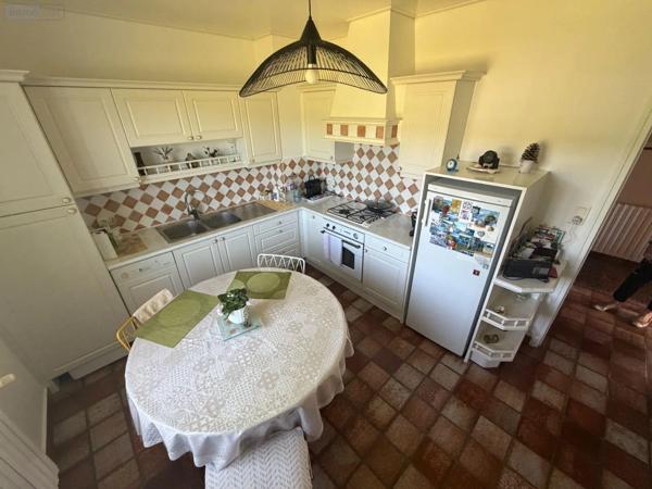 Achat - Maison Saint-Martin-Belle-Roche 71118 6 pièces 137 m 2 3670 m 2